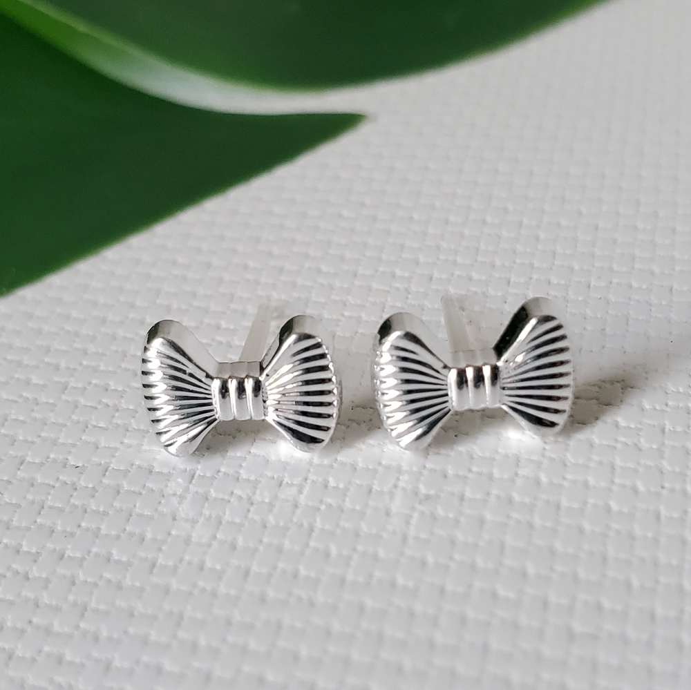 Bow Hypoallergenic Plastic Tiny Studs Earrings